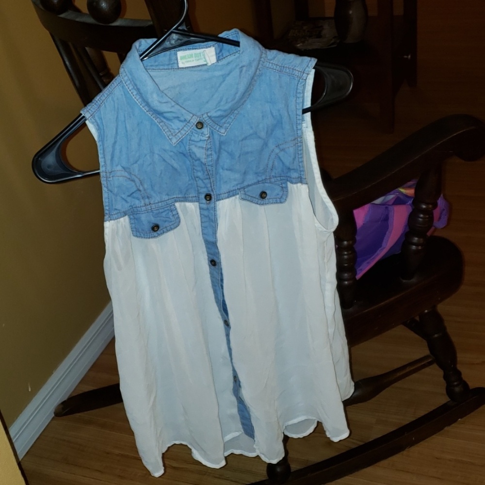 Button up top sleeveless